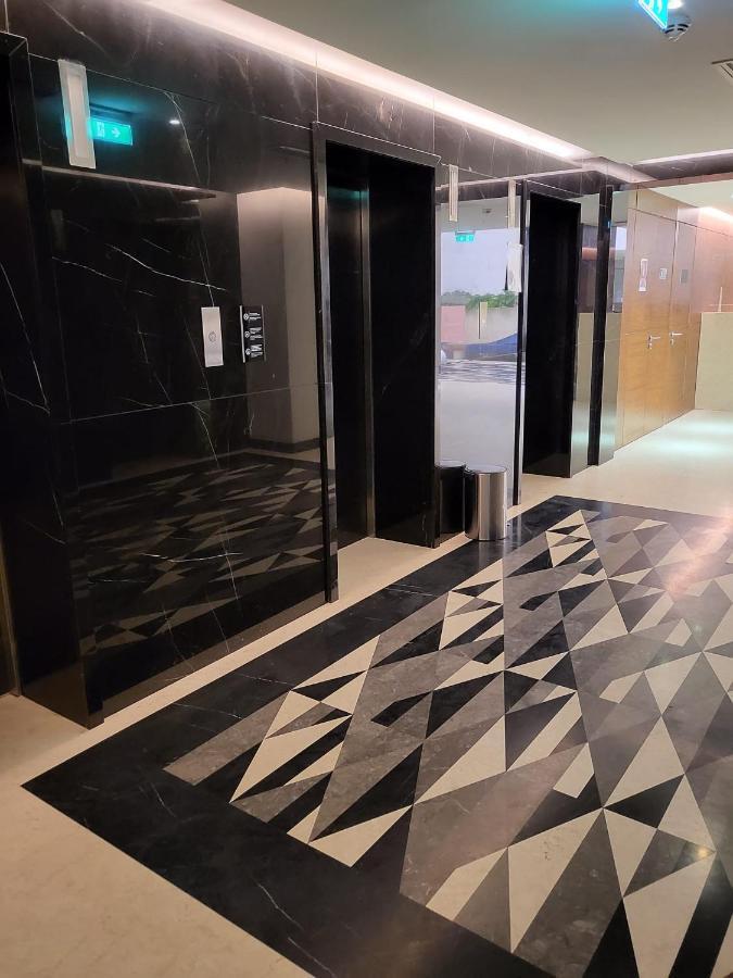 Apartment 16,26,27 Floors In Alliance Palace Batum Dış mekan fotoğraf