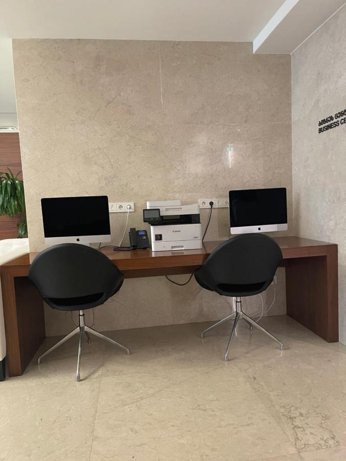 Apartment 16,26,27 Floors In Alliance Palace Batum Dış mekan fotoğraf