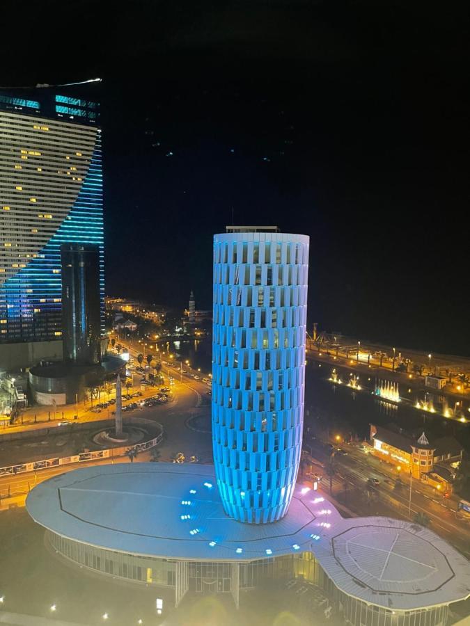 Apartment 16,26,27 Floors In Alliance Palace Batum Dış mekan fotoğraf